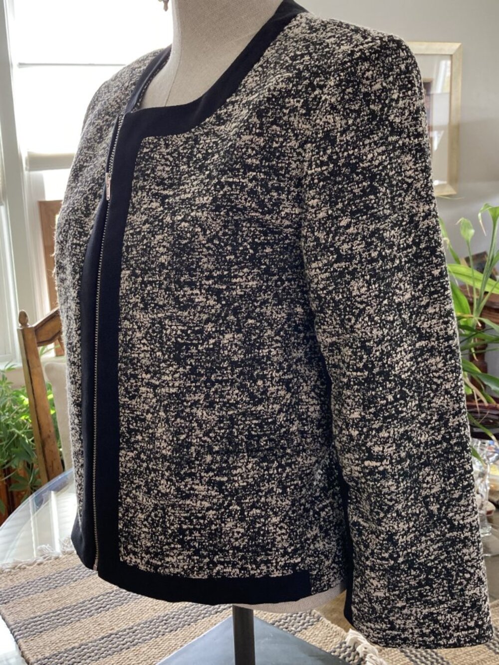 Smart top by Nell size 6